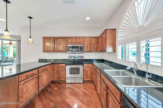 4093 E APPLEBY Drive, Gilbert, AZ 85298