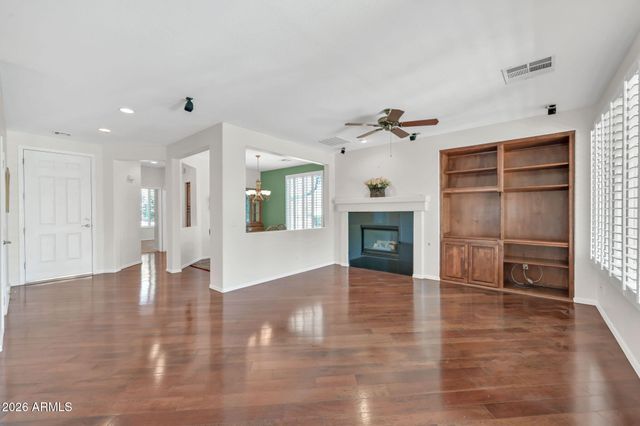 4093 E APPLEBY Drive, Gilbert, AZ 85298
