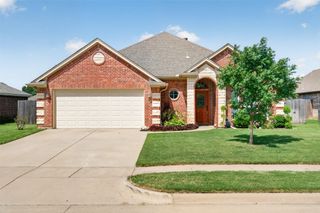 641 Carriage Lane, Saginaw, TX 76179