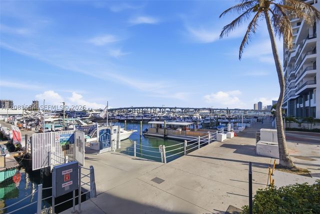 1717 N Bayshore Dr A-3354, Miami, FL 33132