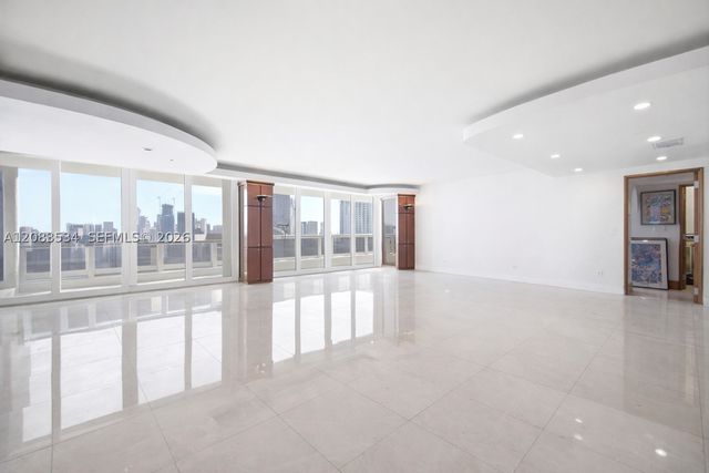 1717 N Bayshore Dr A-3354, Miami, FL 33132