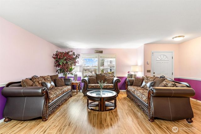 12509 SE 299th Place, Auburn, WA 98092