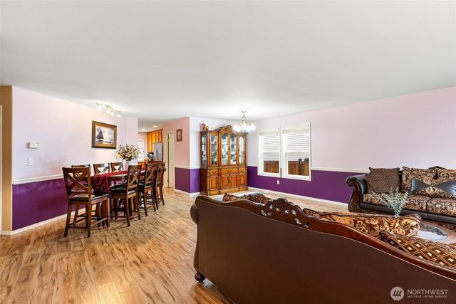 12509 SE 299th Place, Auburn, WA 98092