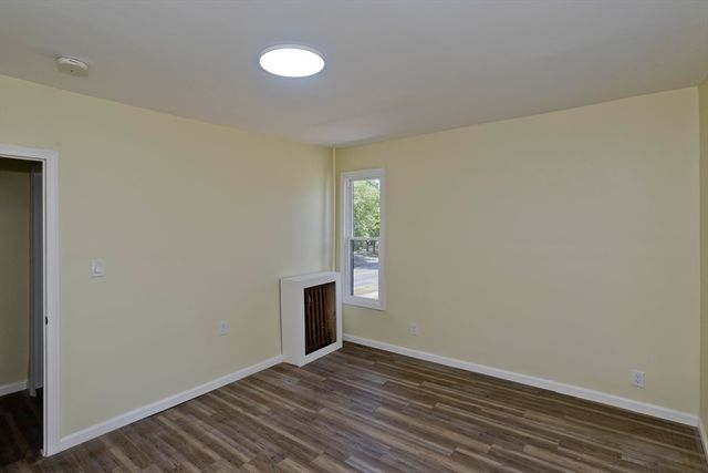 205 St James Ave, Springfield, MA 01109