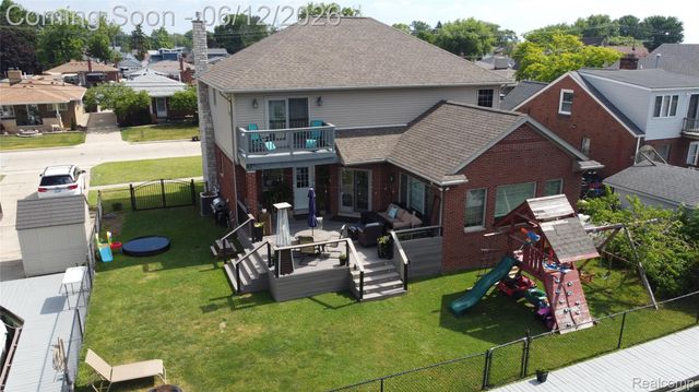 22434 Lange Street, St. Clair Shores, MI 48080