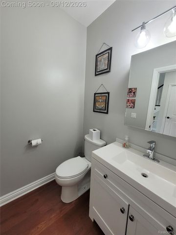 22434 Lange Street, St. Clair Shores, MI 48080