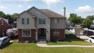 22434 Lange Street, St. Clair Shores, MI 48080