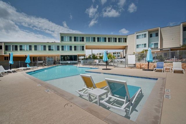 604 N Bluff DR 131, Austin, TX 78745