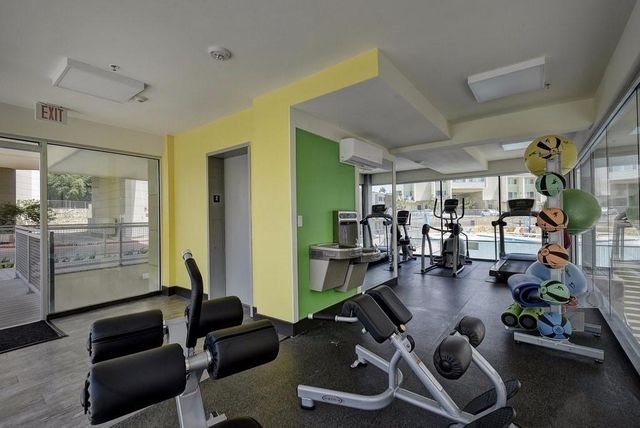 604 N Bluff DR 131, Austin, TX 78745