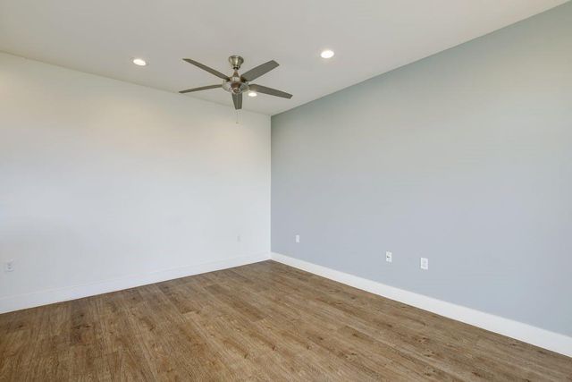 604 N Bluff DR 131, Austin, TX 78745