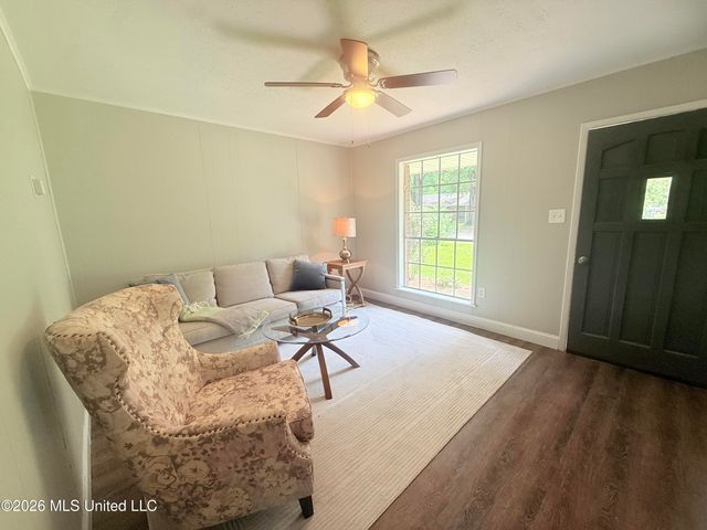 147 Skylane Drive, Pearl, MS 39208