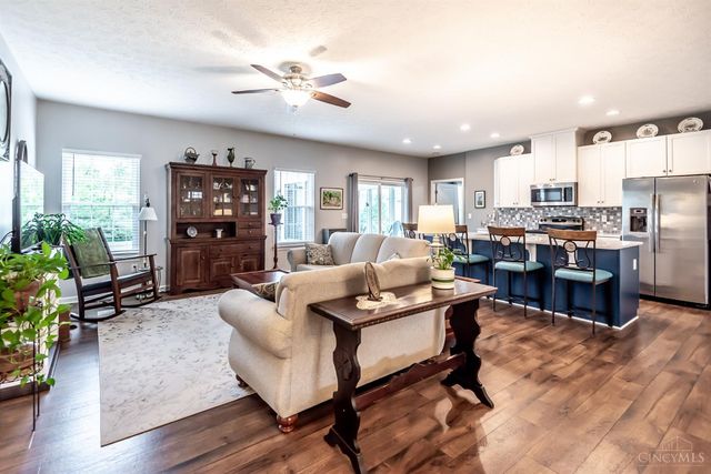 1914 Meadowsweet Drive, Turtle Creek Twp, OH 45036