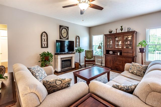 1914 Meadowsweet Drive, Turtle Creek Twp, OH 45036