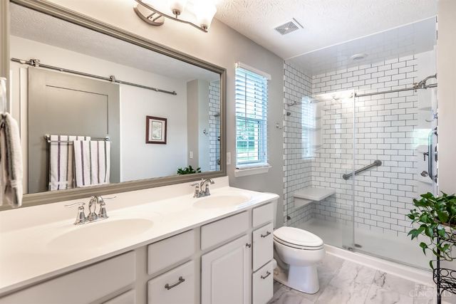 1914 Meadowsweet Drive, Turtle Creek Twp, OH 45036