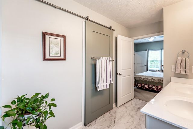 1914 Meadowsweet Drive, Turtle Creek Twp, OH 45036