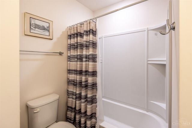 1914 Meadowsweet Drive, Turtle Creek Twp, OH 45036