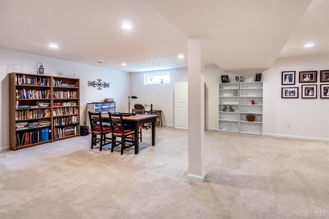 1914 Meadowsweet Drive, Turtle Creek Twp, OH 45036