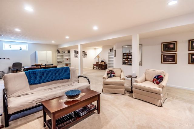 1914 Meadowsweet Drive, Turtle Creek Twp, OH 45036
