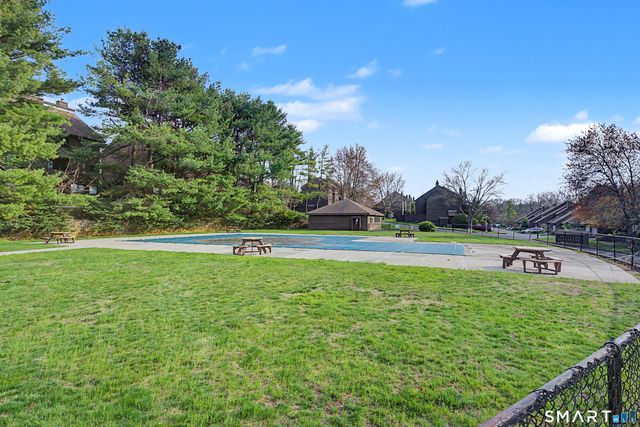 900 Mix Avenue 60, Hamden, CT 06514