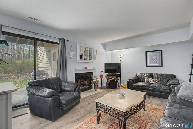 900 Mix Avenue 60, Hamden, CT 06514