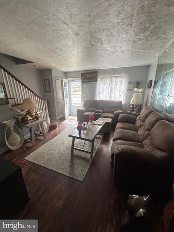 831 PARKSIDE AVE, Trenton, NJ 08618