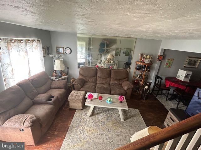 831 PARKSIDE AVE, Trenton, NJ 08618