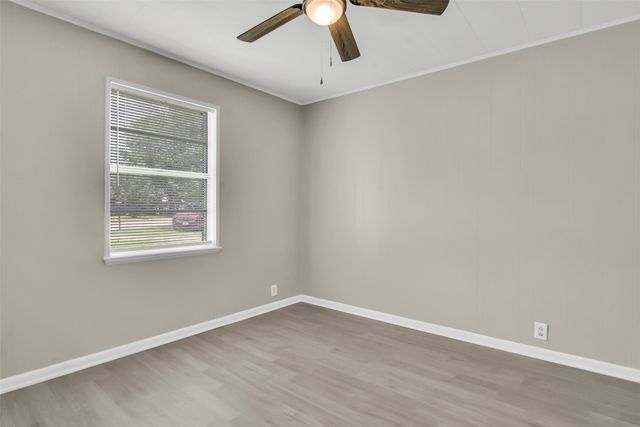 2050 Kyle Drive, Paris, TX 75460