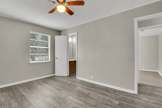 2050 Kyle Drive, Paris, TX 75460