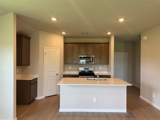 1018 Legrand Street, Brenham, TX 77833