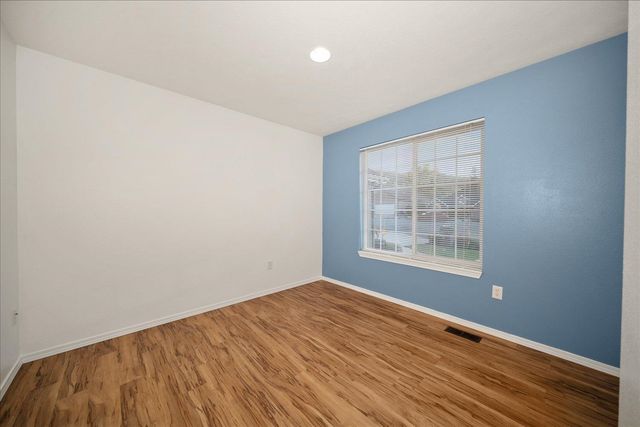 11724 N Kathy Ln, Spokane, WA 99218