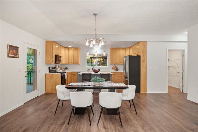 11724 N Kathy Ln, Spokane, WA 99218