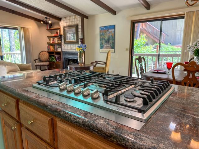 2033 Symonds Drive, Pine Mountain Club, CA 93222
