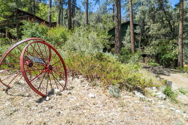 2033 Symonds Drive, Pine Mountain Club, CA 93222