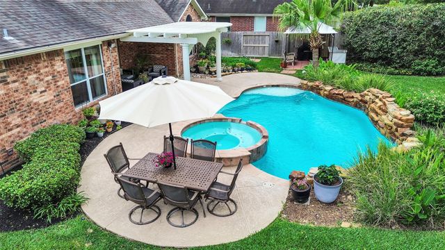 1014 Longdraw Drive, Katy, TX 77494