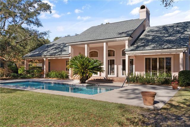 223 Medinah Retreat, St Simons Island, GA 31522