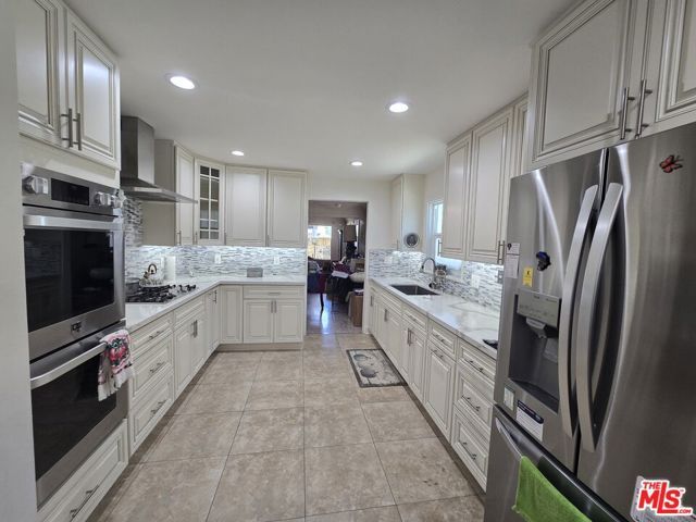 1706 W 65th Place, Los Angeles, CA 90047
