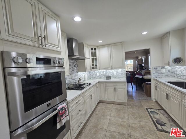 1706 W 65th Place, Los Angeles, CA 90047