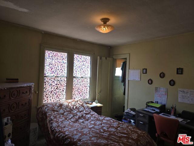 1706 W 65th Place, Los Angeles, CA 90047