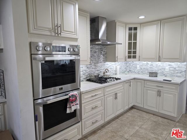 1706 W 65th Place, Los Angeles, CA 90047