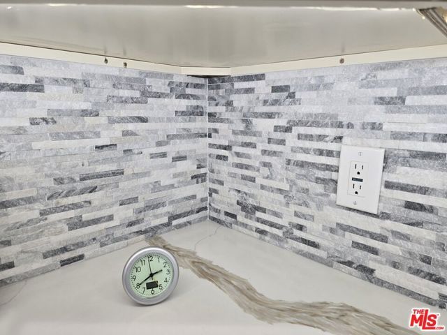 1706 W 65th Place, Los Angeles, CA 90047