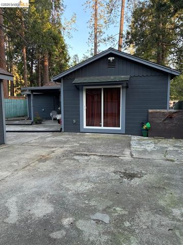 23086 Fuller RD, Twain Harte, CA 95383