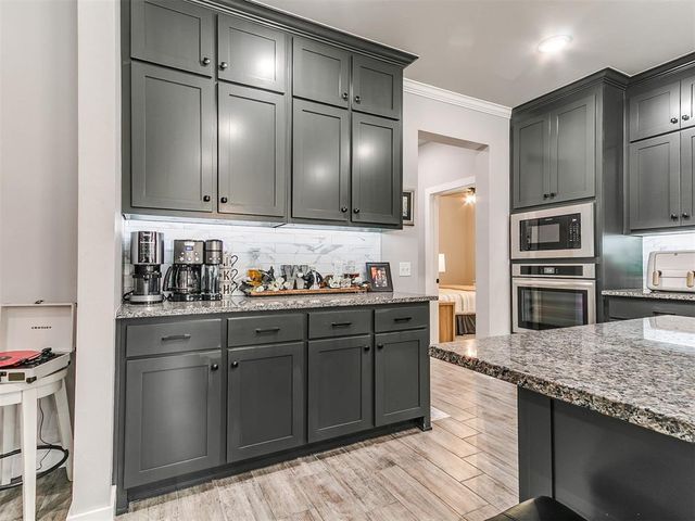 3205 Pinnacle Peak Drive, Yukon, OK 73099