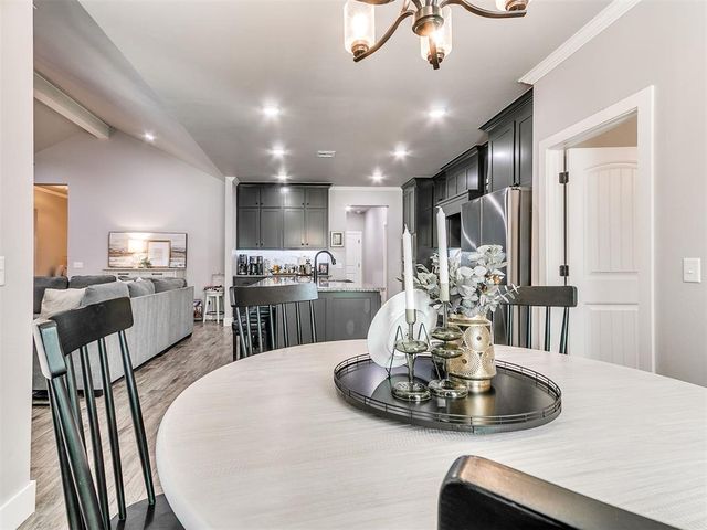 3205 Pinnacle Peak Drive, Yukon, OK 73099