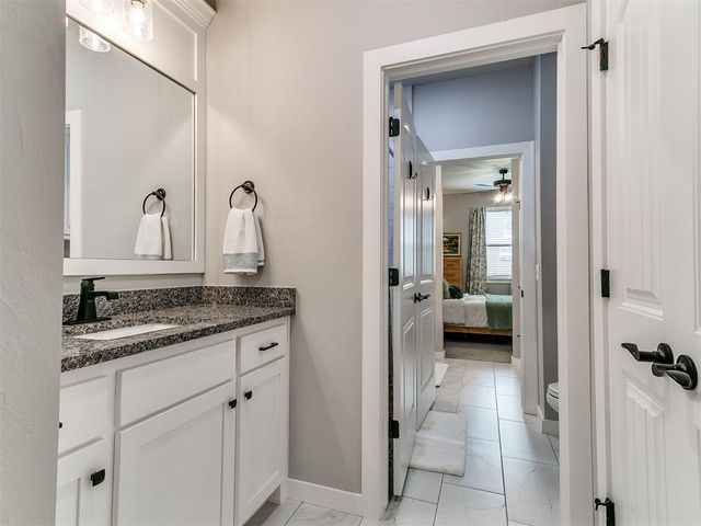 3205 Pinnacle Peak Drive, Yukon, OK 73099