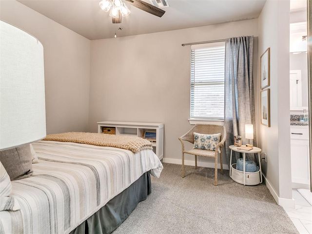 3205 Pinnacle Peak Drive, Yukon, OK 73099