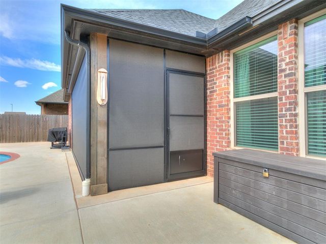 3205 Pinnacle Peak Drive, Yukon, OK 73099