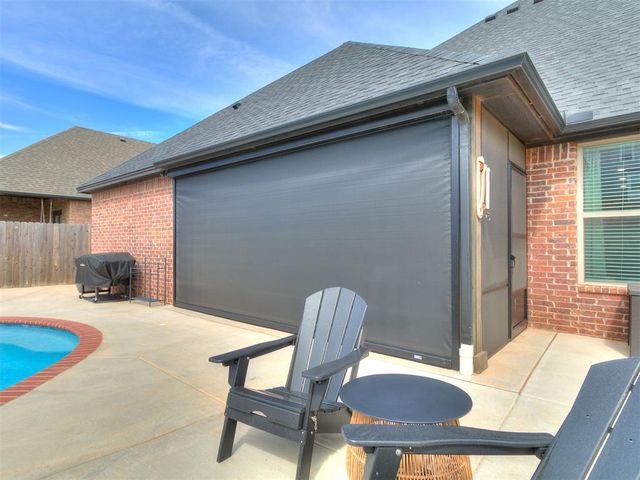 3205 Pinnacle Peak Drive, Yukon, OK 73099