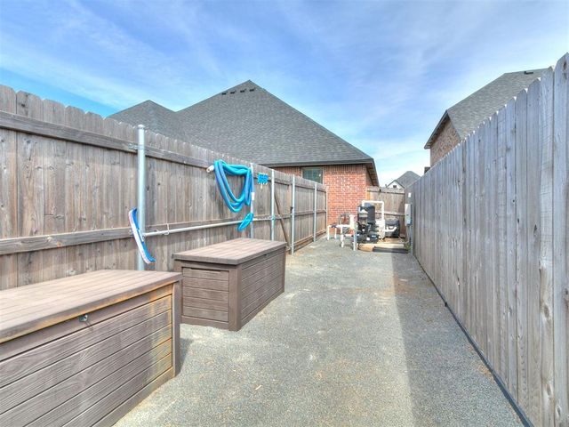3205 Pinnacle Peak Drive, Yukon, OK 73099