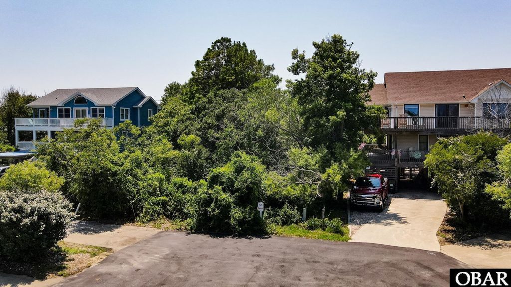 Image 1 of property listing at 740 Cormorant Court Lot 2, Corolla, NC 27927