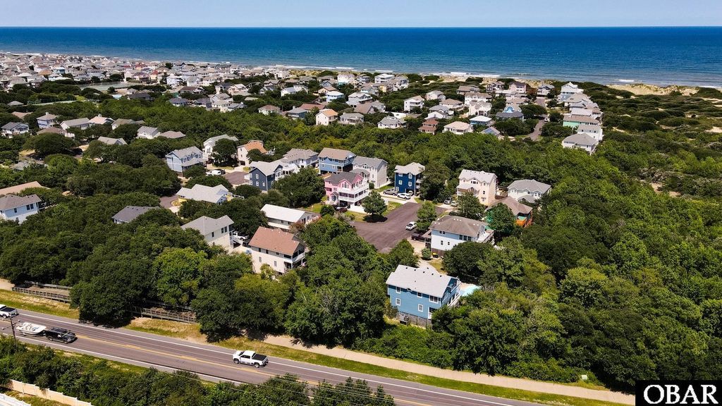 Image 4 of property listing at 740 Cormorant Court Lot 2, Corolla, NC 27927